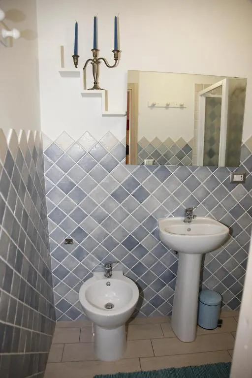 Bed and Breakfast Residenza Del Turista Catania 2*,  Italia