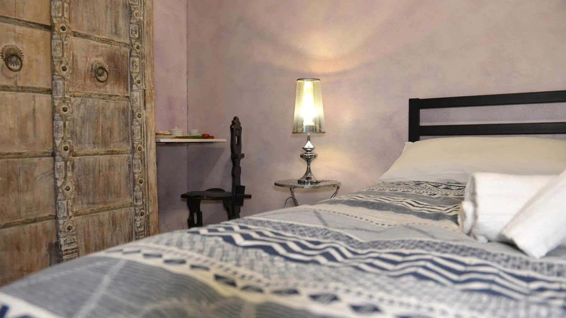 Bed and Breakfast Residenza Del Turista Catania Italia