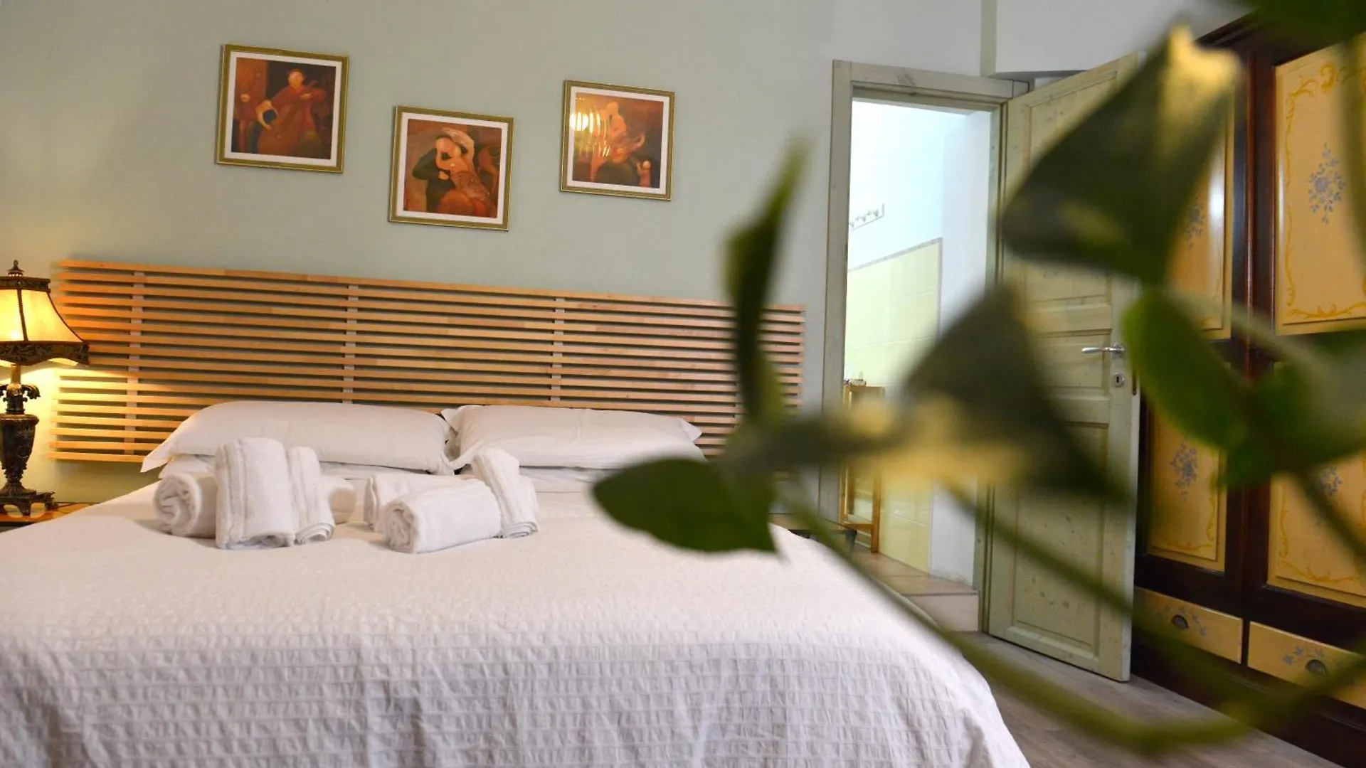 Bed and Breakfast Residenza Del Turista Catania Bed & Breakfast